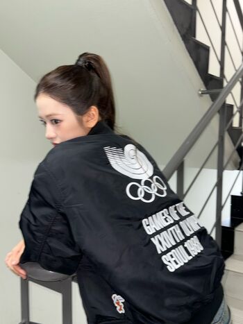 An Yujin 안유진 |