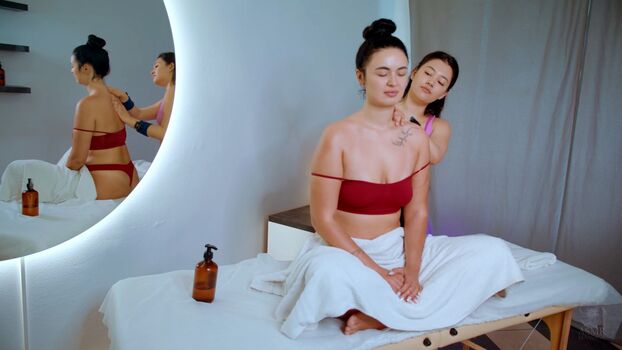 ASMR Massage