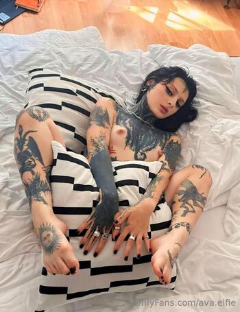 ava.elfie