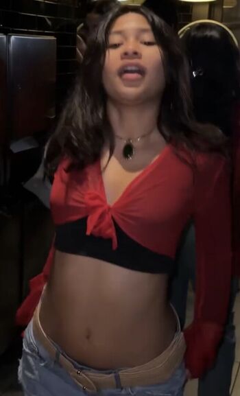 Ava Yulisa