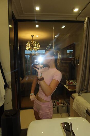 Blondinka Drive Angelina