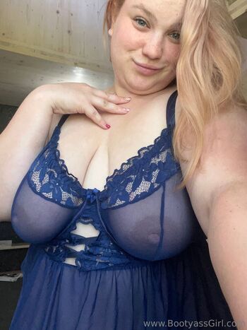 bootyassgirl