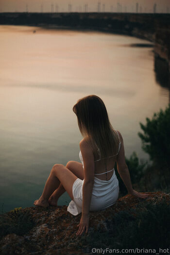 briana_hot