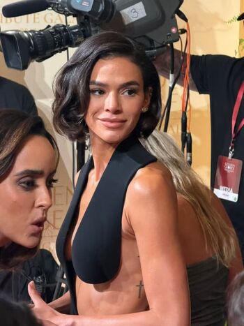 Bruna Marquezine