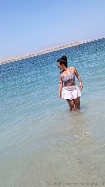 Charlene_soles/cometotoesland