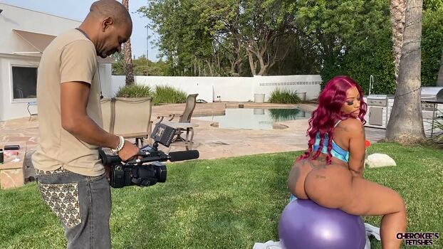 Cherokee D'Ass / cherokeedass