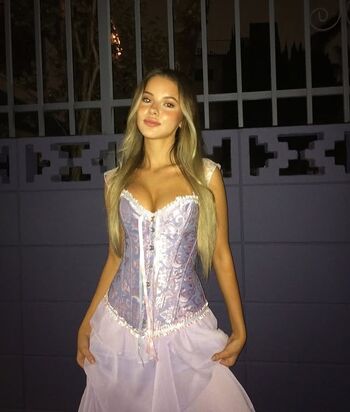 Daneliya Tuleshova