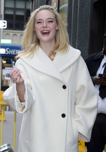 Elle Fanning