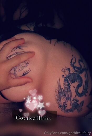 gothicclilfairy