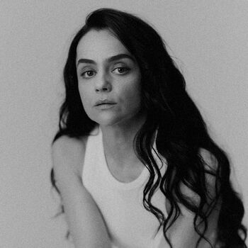 Hayley Squires