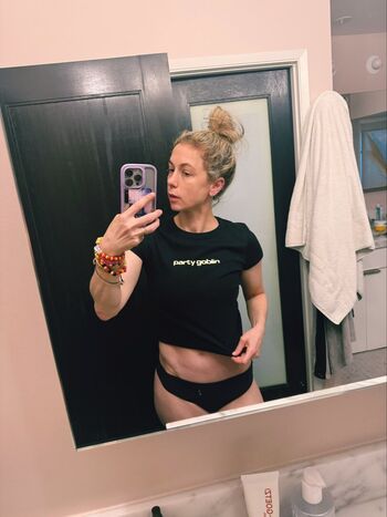 Iliza Shlesinger
