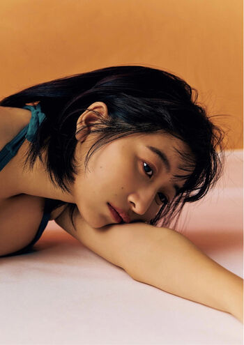 Ina Enohara 榎原依那