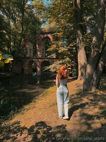 jane_stone