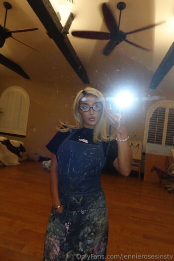 jennierosesinstv