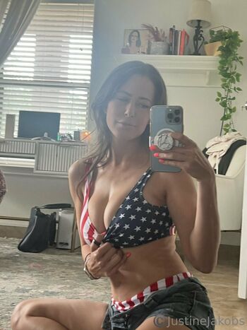 Justine Jakobs