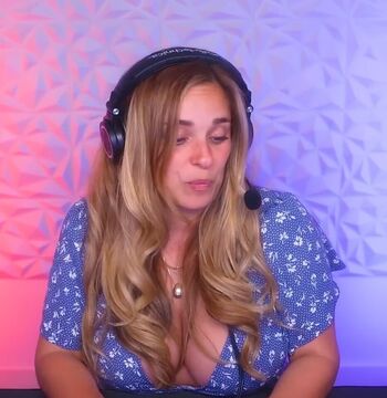 Kristen Stephensonpino