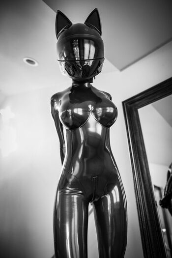 latex_desire