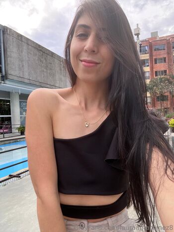 lauraamartiinez8