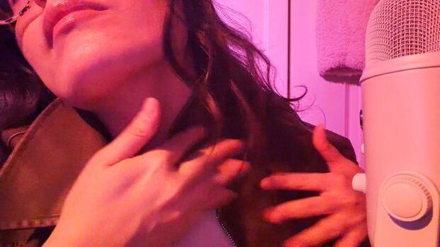 Lofiluvasmr | Gabby