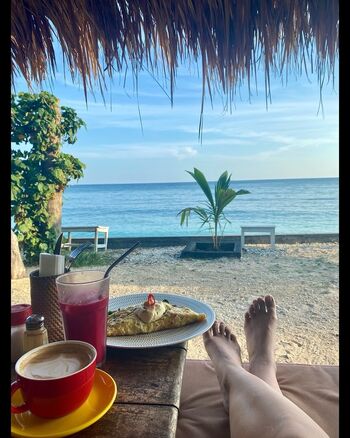 Maricel Freire Hotwife