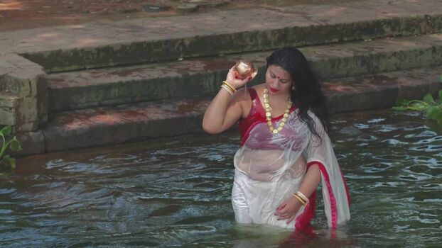 Maya The Doe Eye Girl