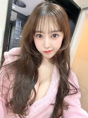 mina_pochico