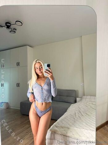 nikki_bump
