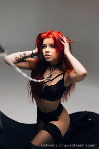 petiteanniequinn