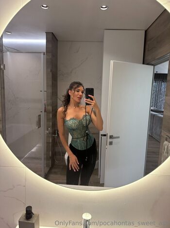 pocahontas_sweet_ass