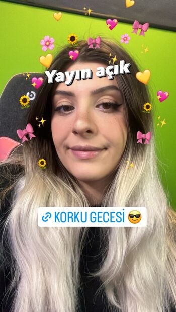İrem Sakmar