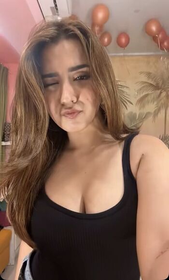 Roshni Walia
