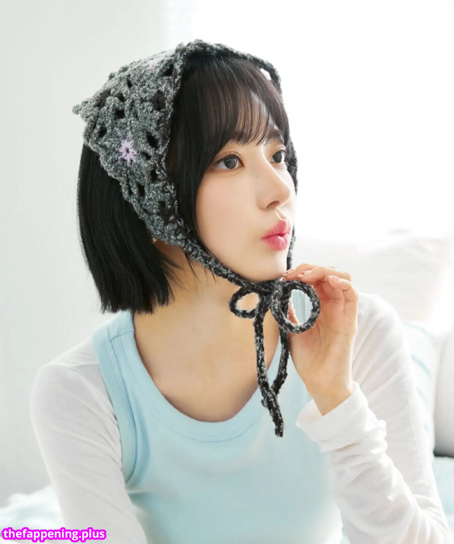 Sakura Miyawaki 宮脇 咲良