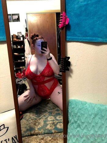 sarahgonaked
