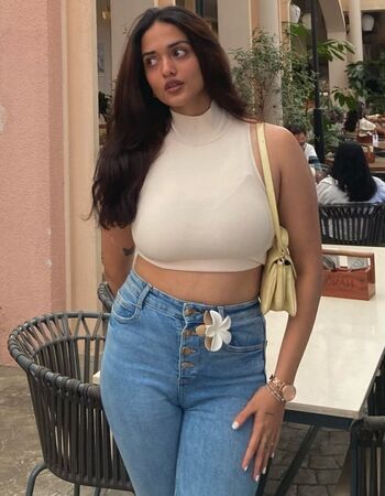 Shreya Vishakant