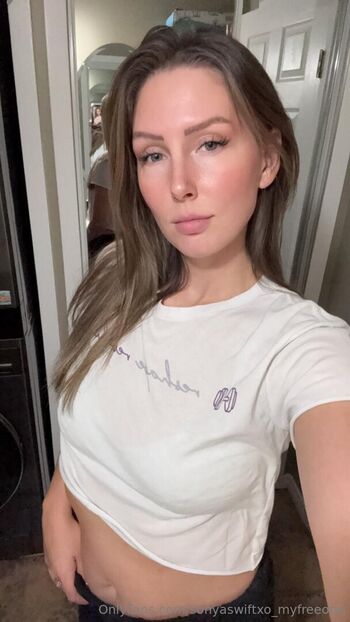 sonyaswiftxo_myfreeone