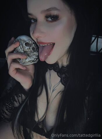 tattedgirllia