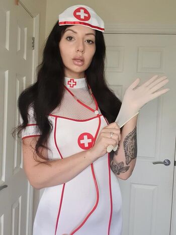 tattooedtemptress69x