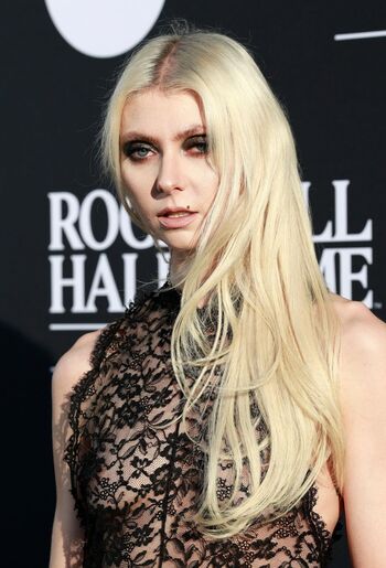 Taylor Momsen