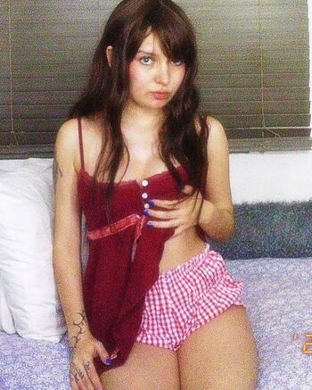 Valerya Salinas