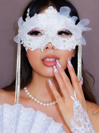 Vivian Marie Wong