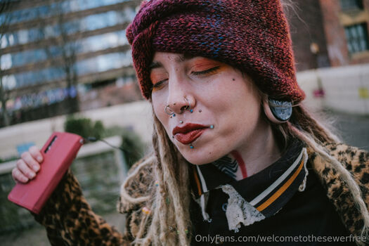 welcometothesewerfree