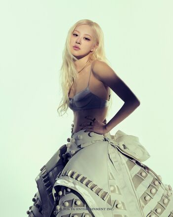 WomenK-pop