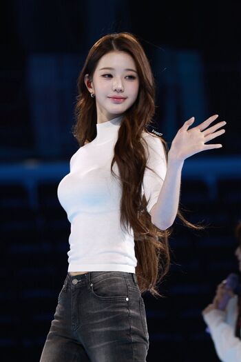 WomenK-pop