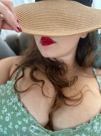 your_submissive_doll